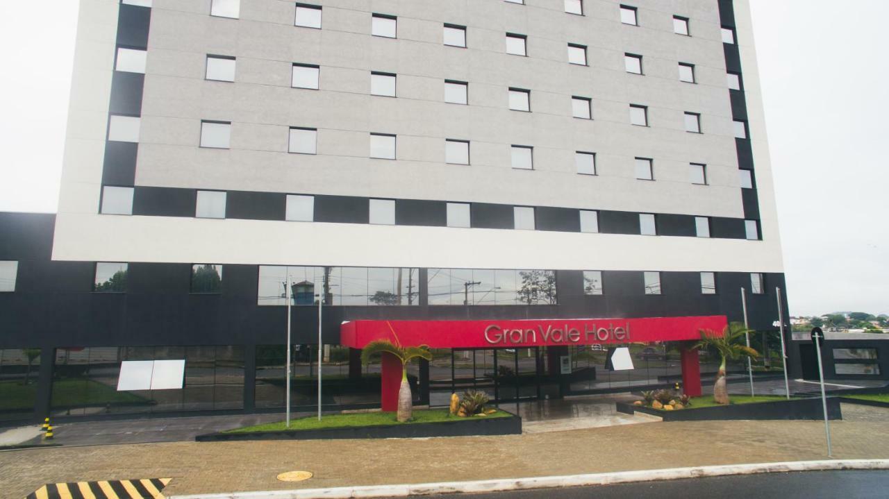Summit Suites Hotel Cacapava Exteriér fotografie
