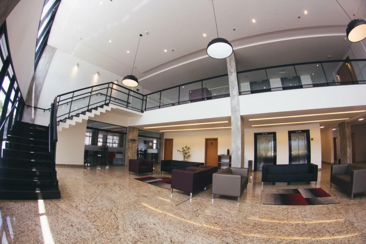 Summit Suites Hotel Cacapava Exteriér fotografie